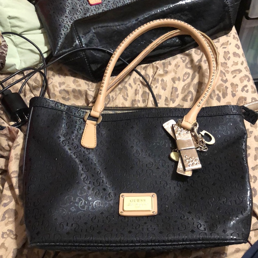 Guess tote bag